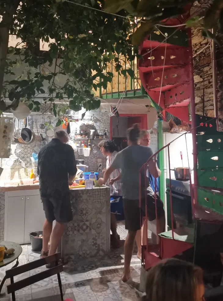 Services - Lemon & Stone Hostel Andros