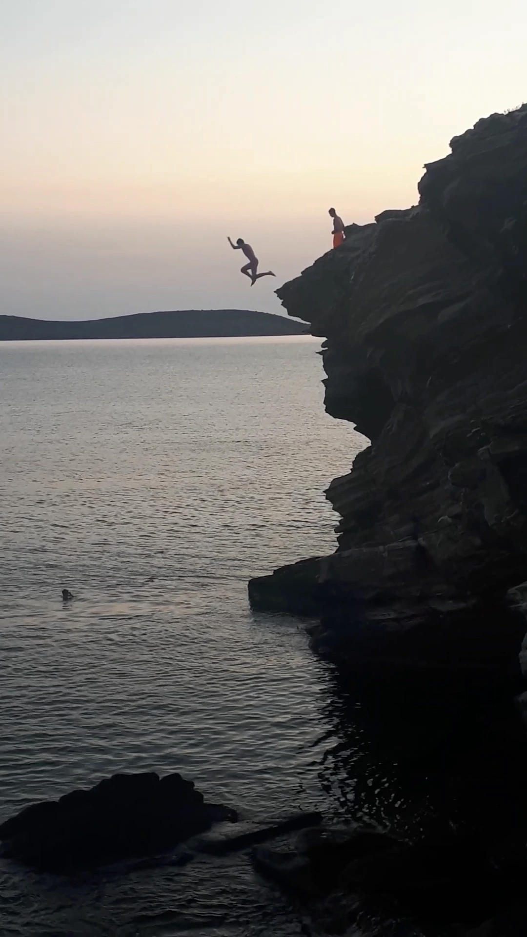 Services - Lemon & Stone Hostel Andros