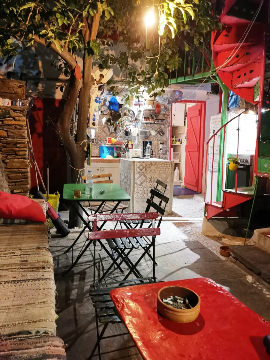 Services - Lemon & Stone Hostel Andros