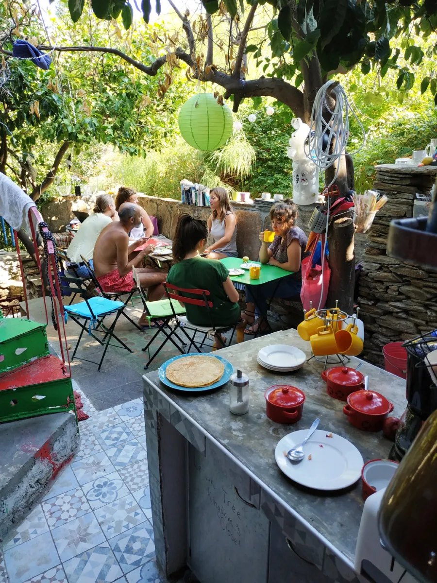 Services - Lemon & Stone Hostel Andros
